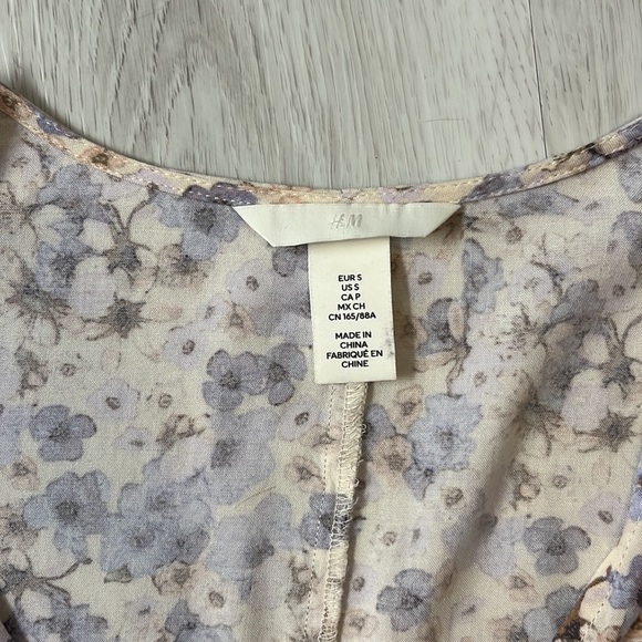 H&M Button Front Dress - Picture 3 of 5